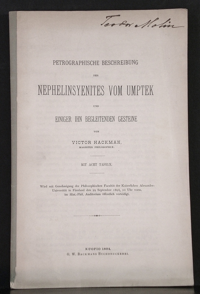 Hackman, Victor: Petrographische Beschreibung des Nephelinsyenites vom Umptek und einiger ihn begleitenden Gesteine