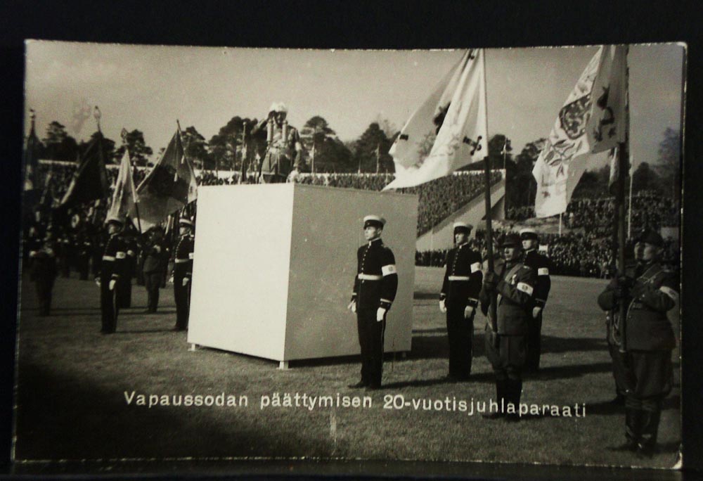 Postikortti - Vykort: Vapaussodan päättymisen 20-vuotisjuhlaparaati