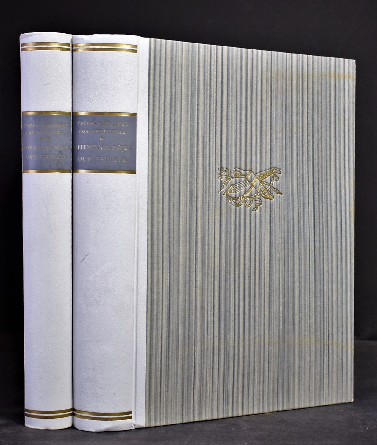 Frenckell von, Ester-Margaret: Offentliga nöjen och privata i Helsingfors 1812-1827; 1827-1832. I-II