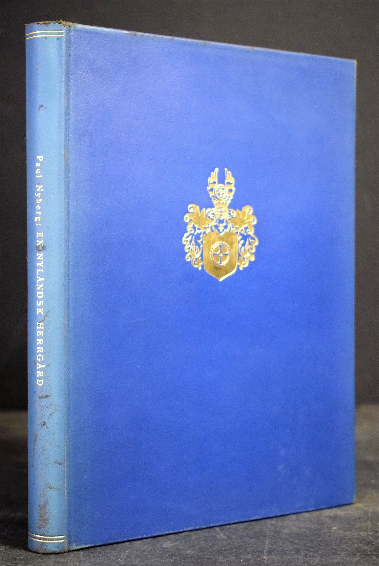 Nyberg, Paul: En nyländsk herrgård. Håkansböle gård och dess ägare genom tiderna