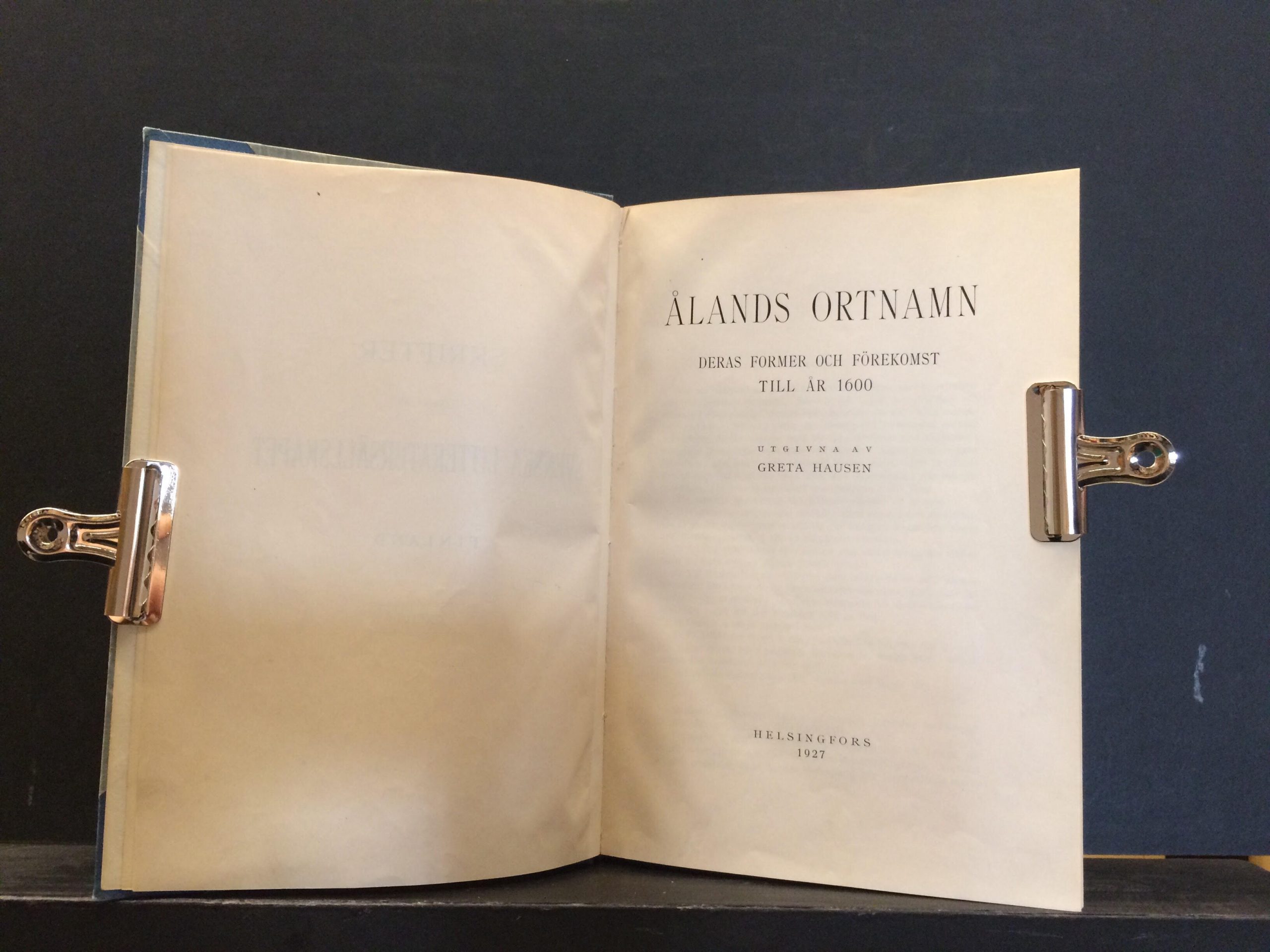 Hausen, Greta: Ålands ortnamn. Deras former och förekomst till år 1600