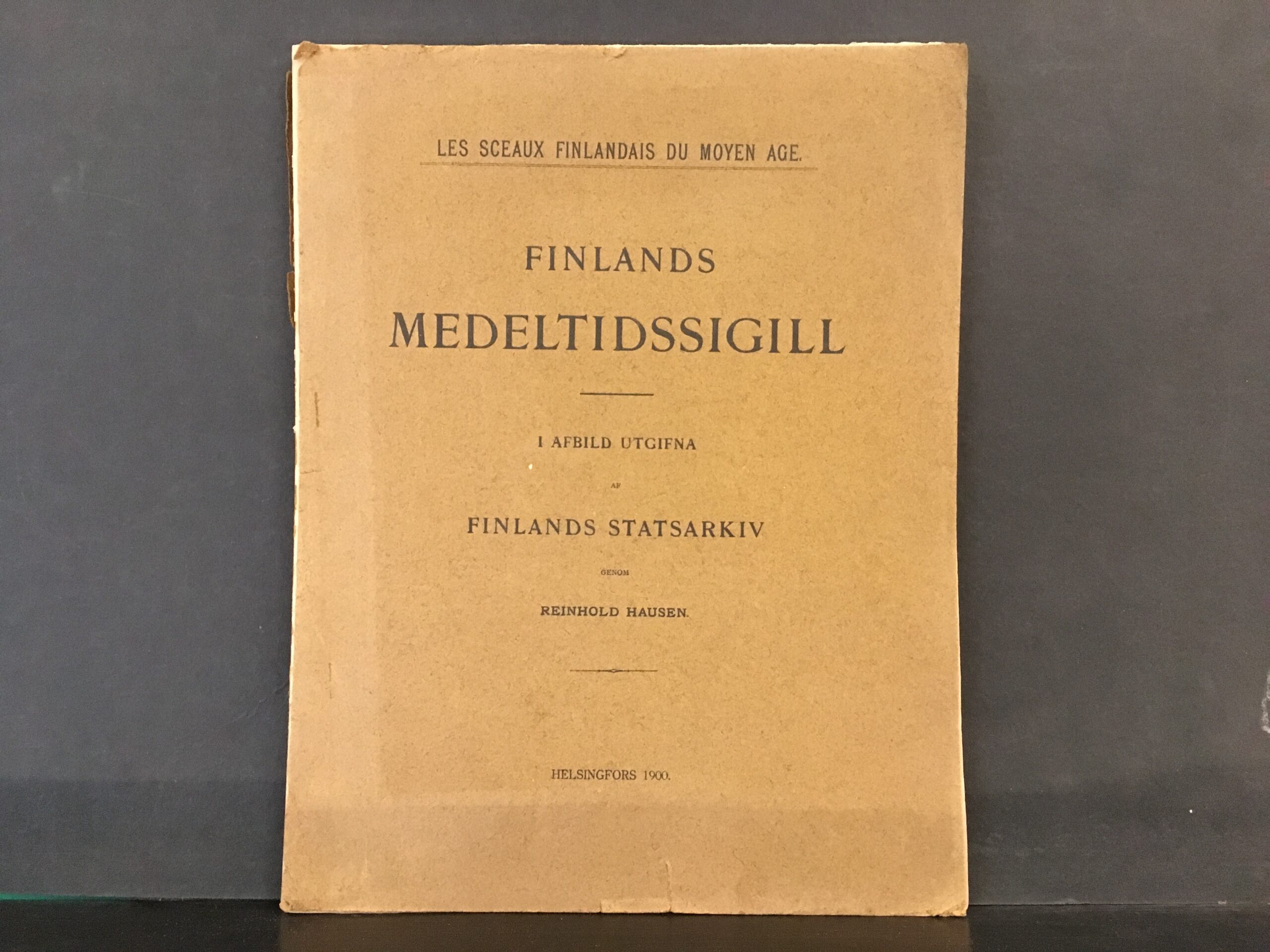 Hausen, Reinhold: Finlands medeltidssigill. I afbild utgifna af Finlands statsarkiv