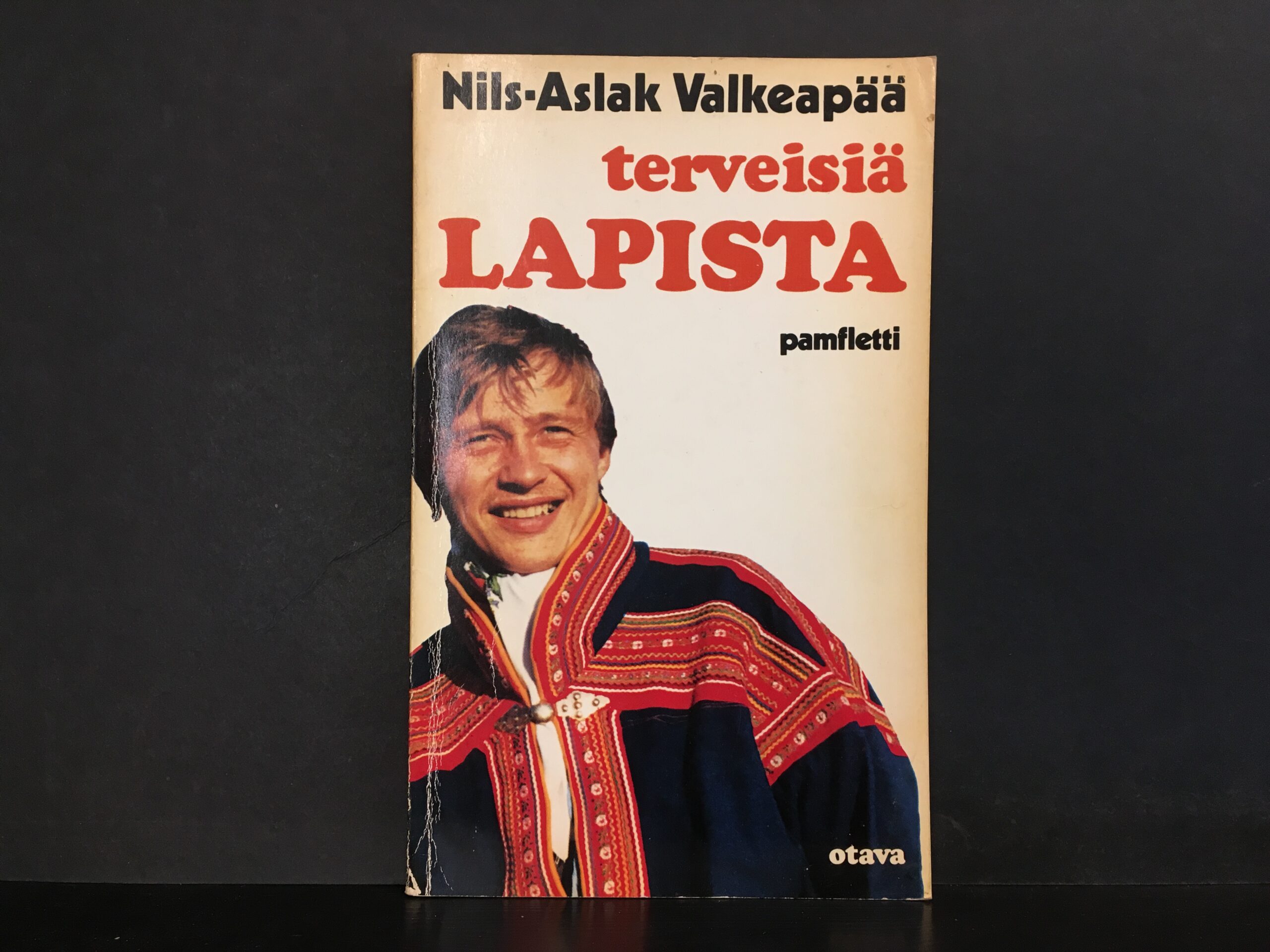 Valkeapää, Nils-Aslak: Terveisiä Lapista