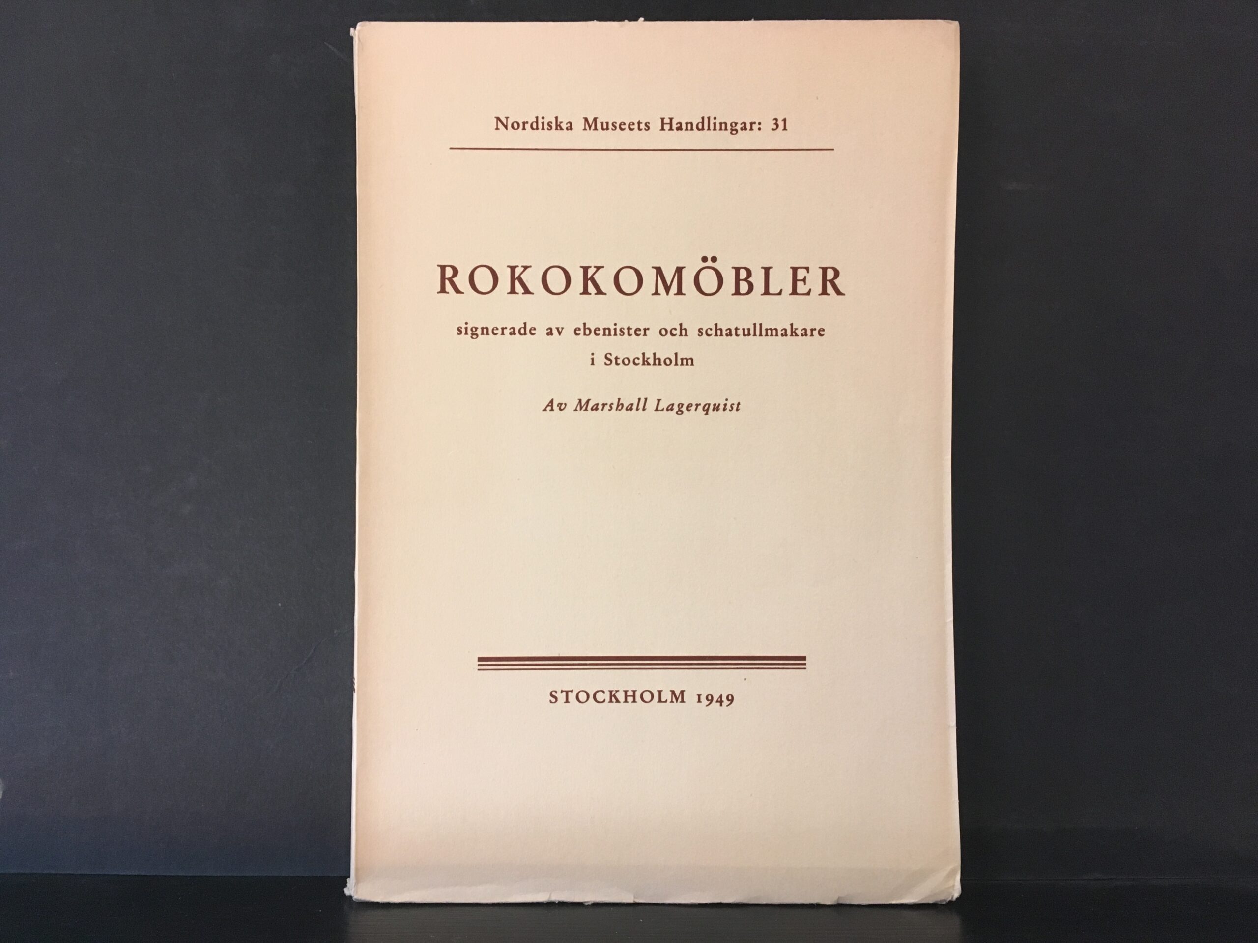 Rokokomöbler signerade av ebenister och shatullmakare i Stockholm