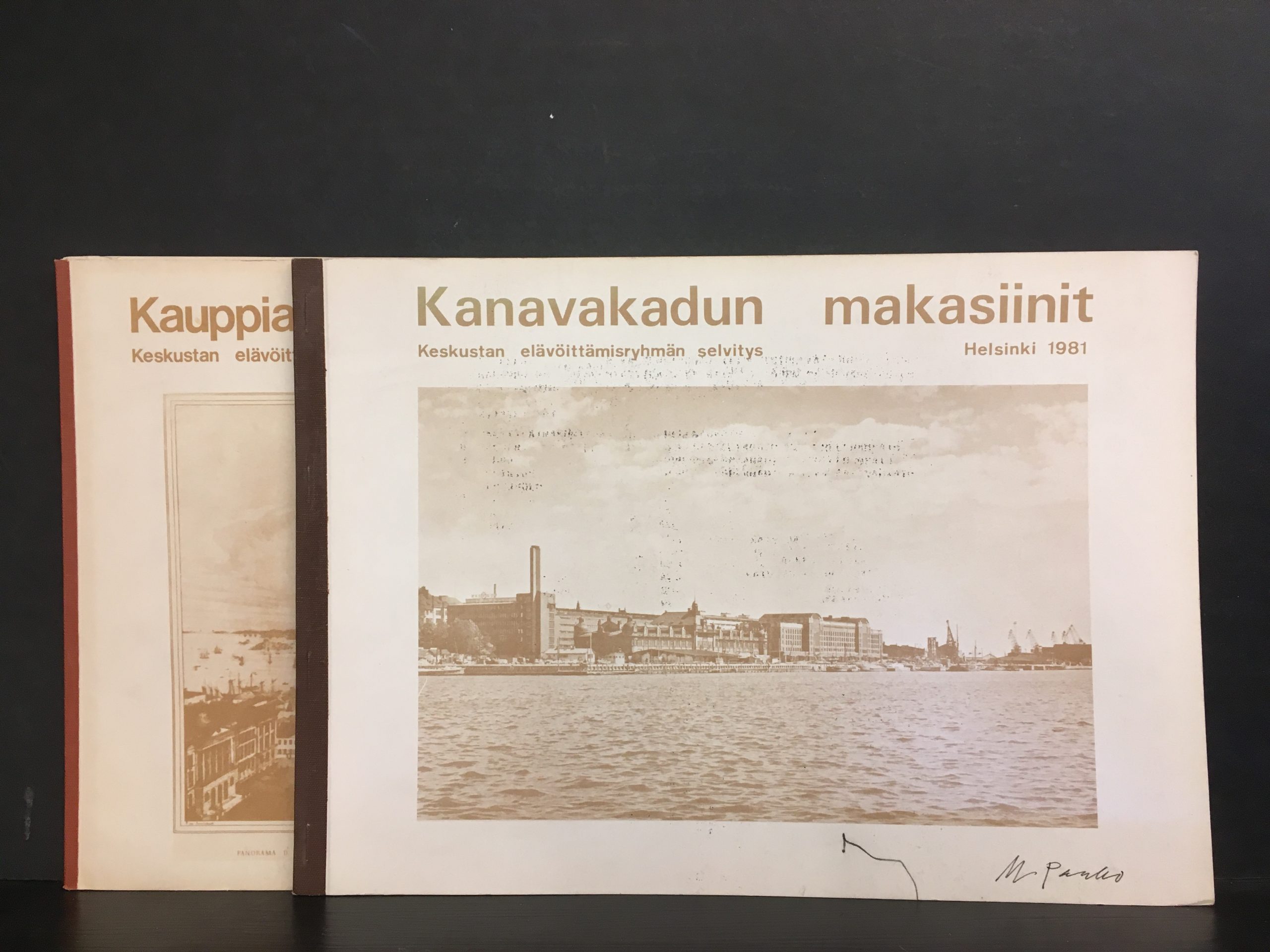 Kauppiaskortteleiden elävöittäminen 1979, Kanavakadun makasiinit 1981. Keskustan elävöittämisryhmän selvitys - Image 2
