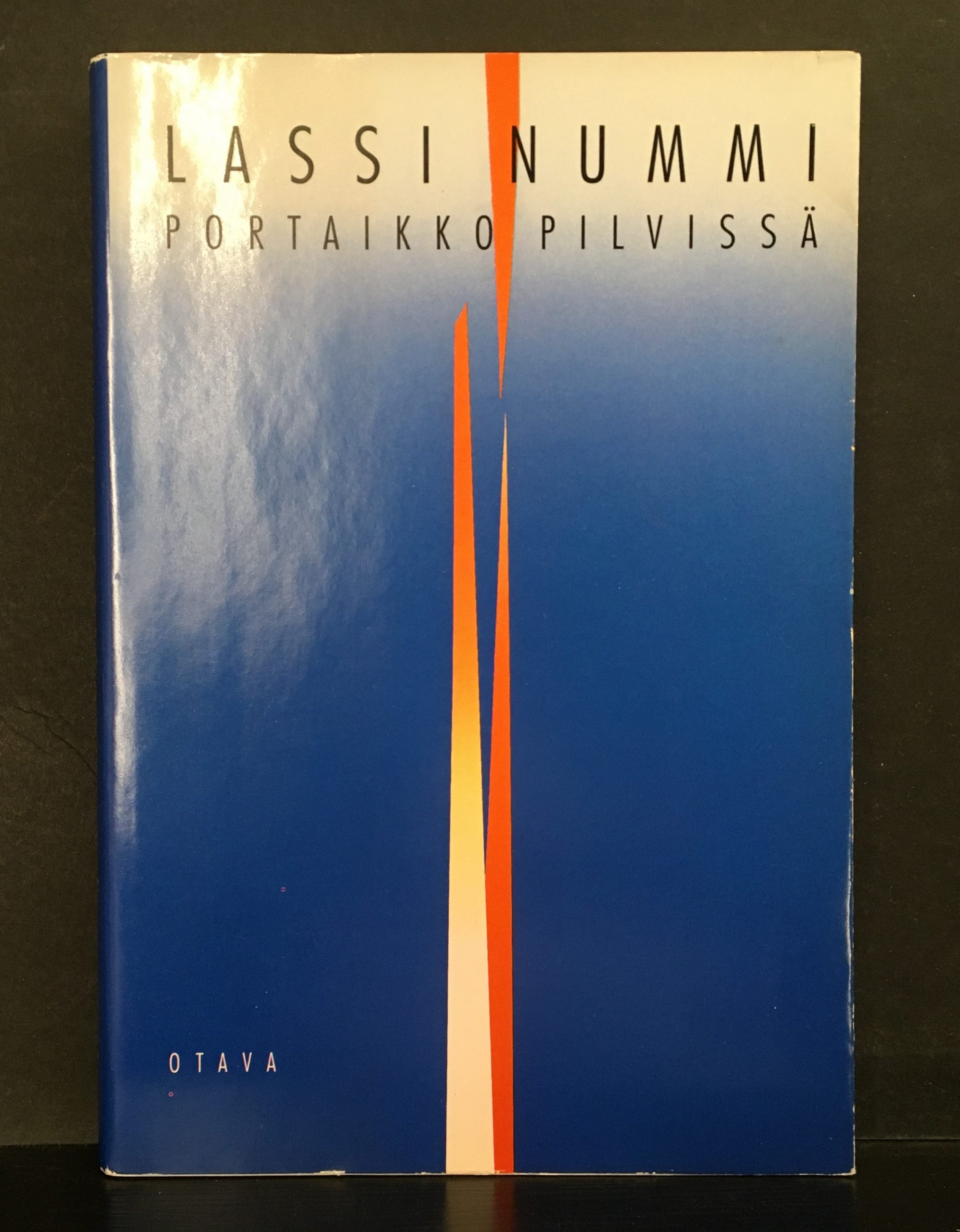 Nummi, Lassi: Portaikko pilvissä (*omiste)