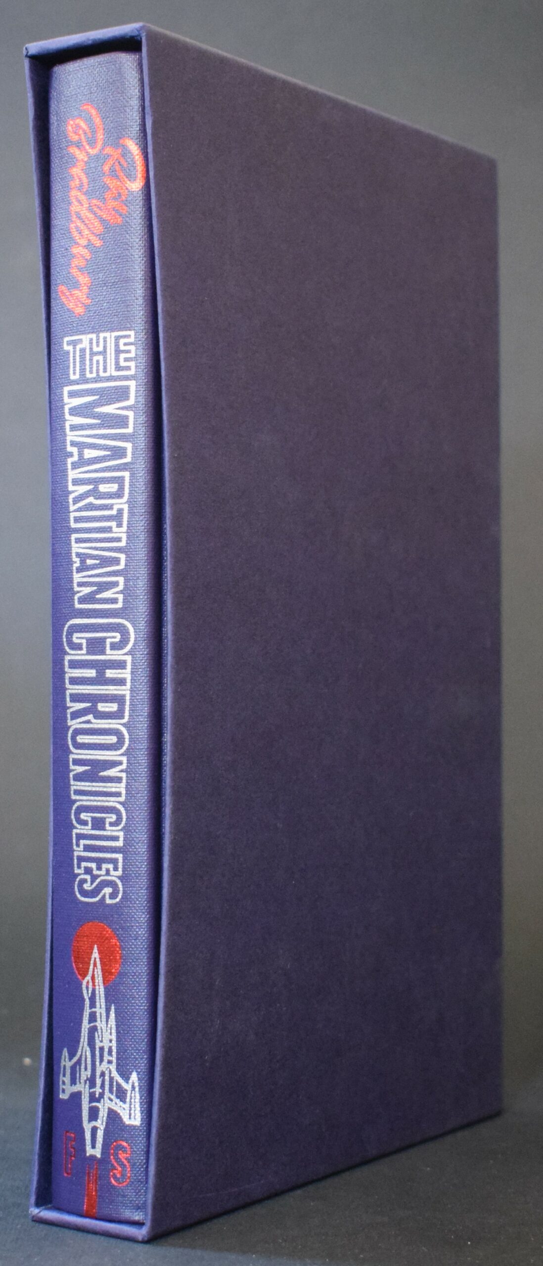 Published by Folio Society in 2015. First edition. Fine antiquarian condition. Slipcase has one tiny cleft. Internally clean, no handwriting or previous owner inscriptions. Illustrated.