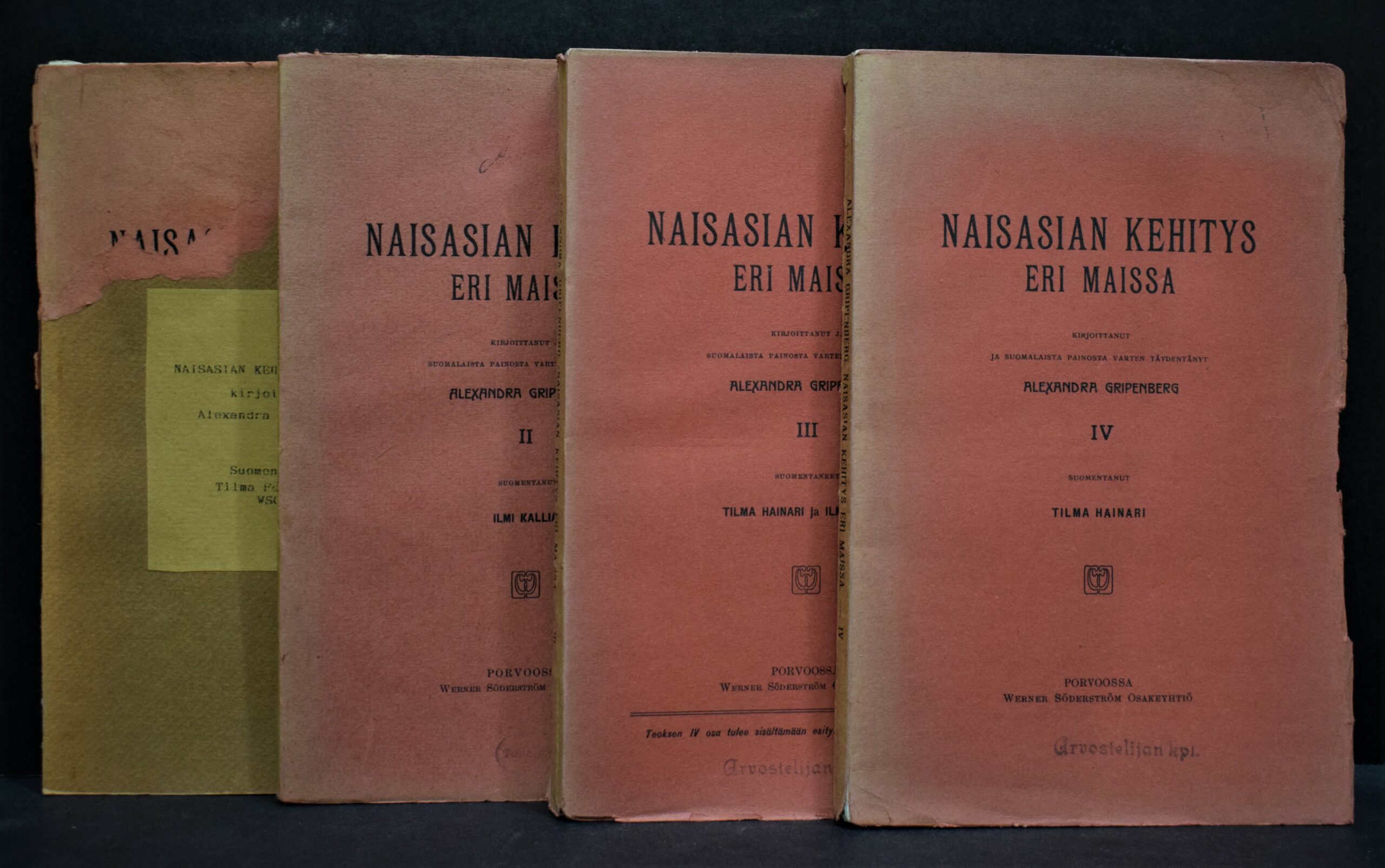 Naisasian kehitys eri maissa I-IV